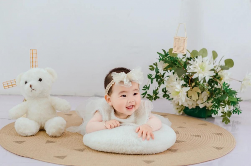 塔城宝宝几个月会坐 塔城宝宝几个月会坐